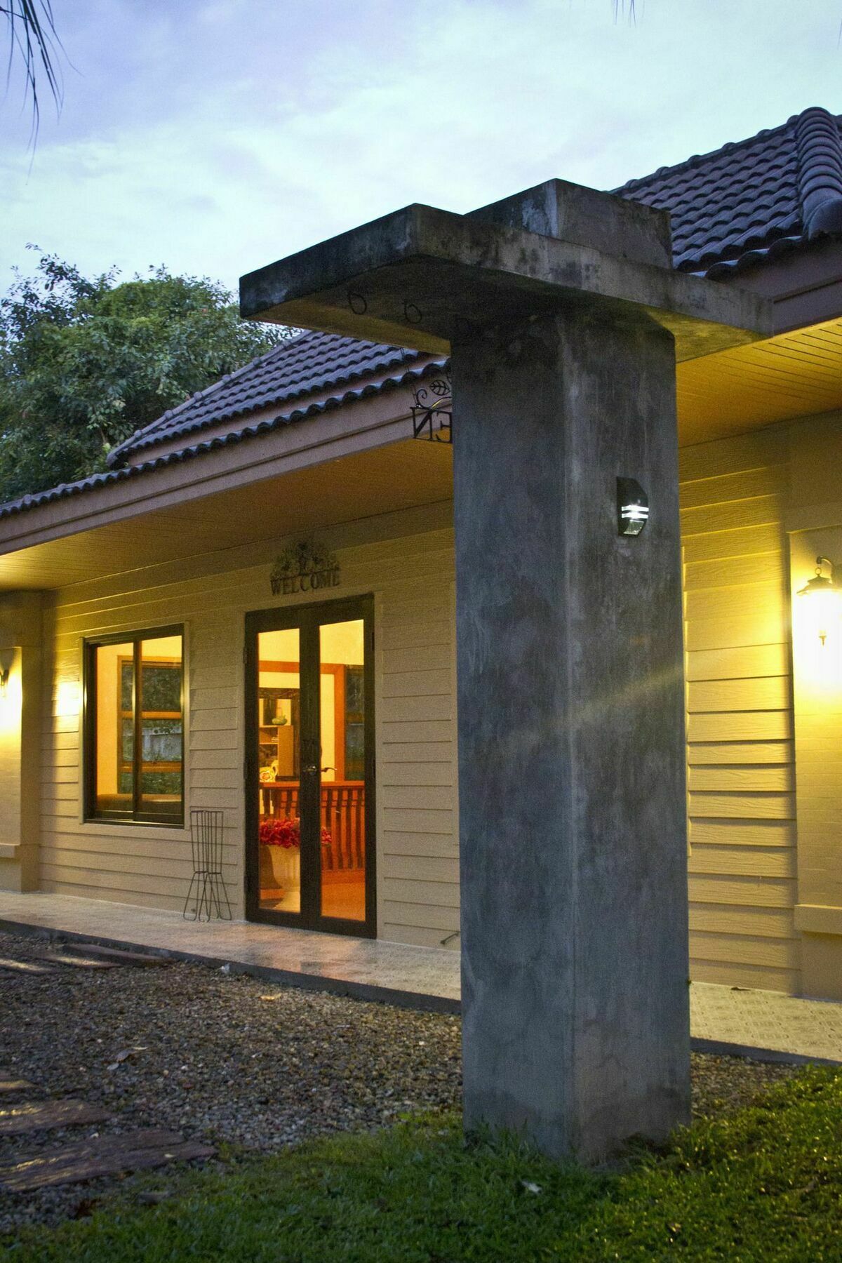 Calvary Home Mae Rim Eksteriør billede