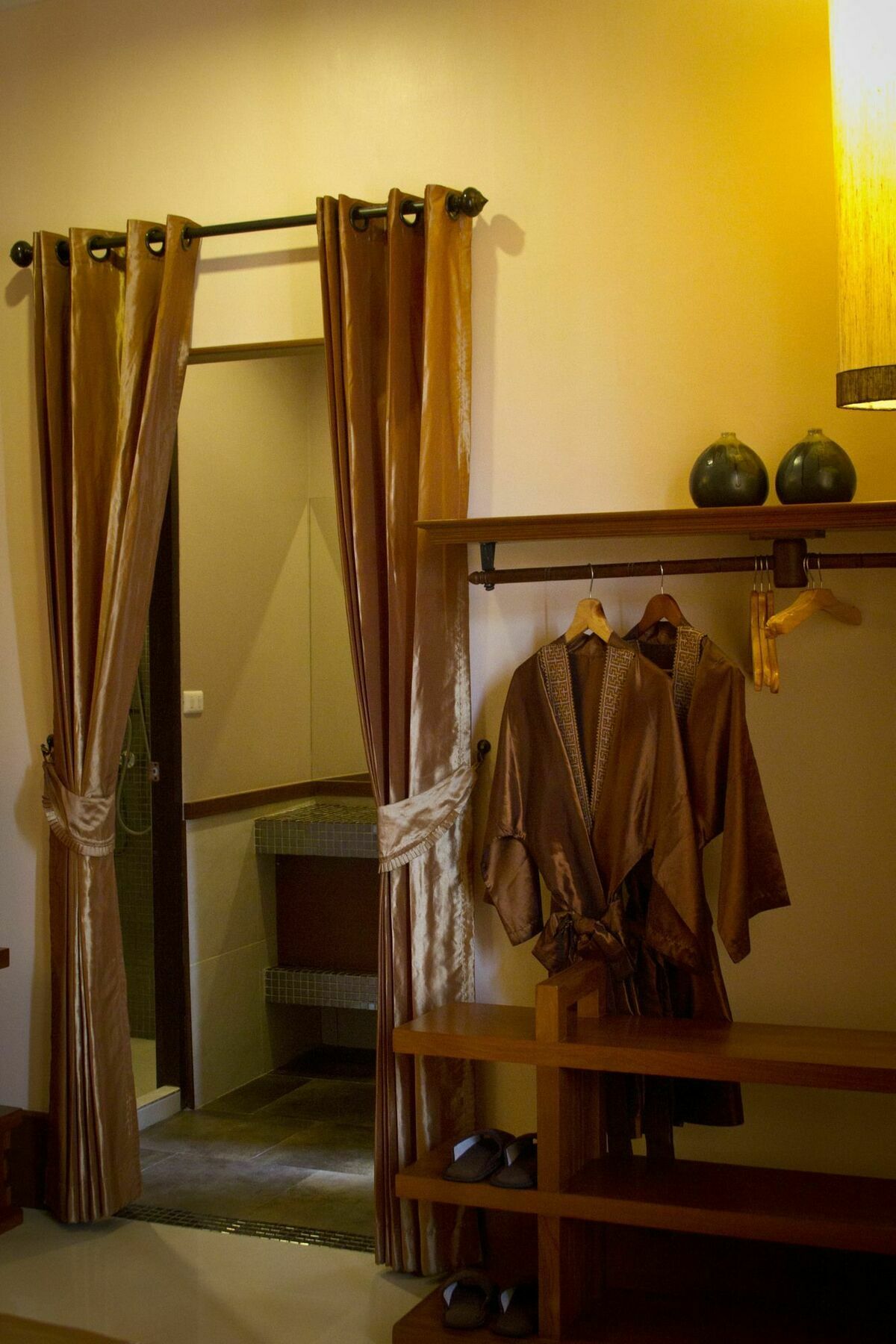 Calvary Home Mae Rim Eksteriør billede